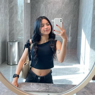 aliviaviaa_