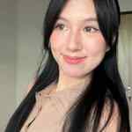 lilybloomings_