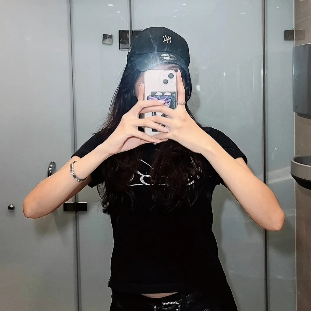 _yosheee_