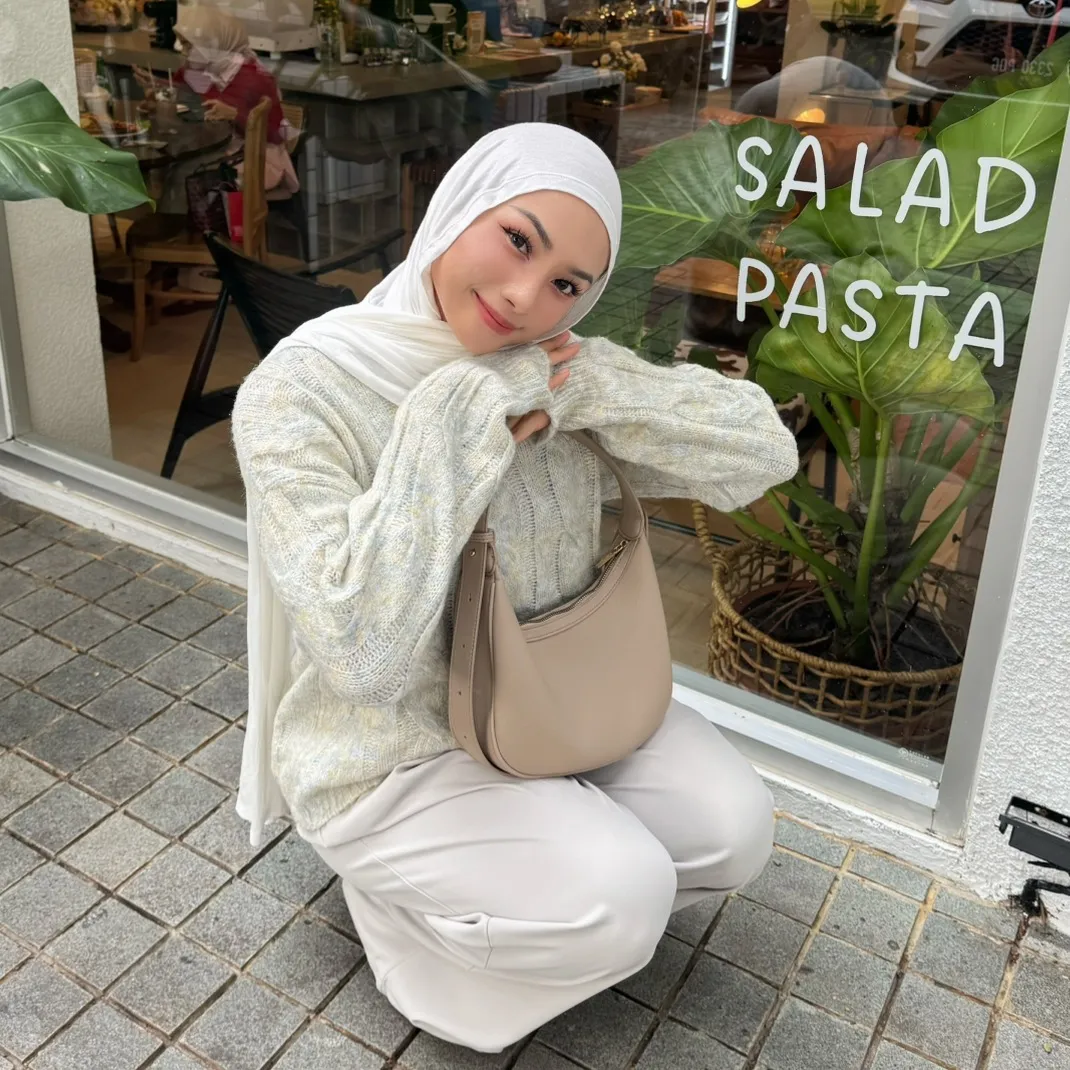 adyaasyra