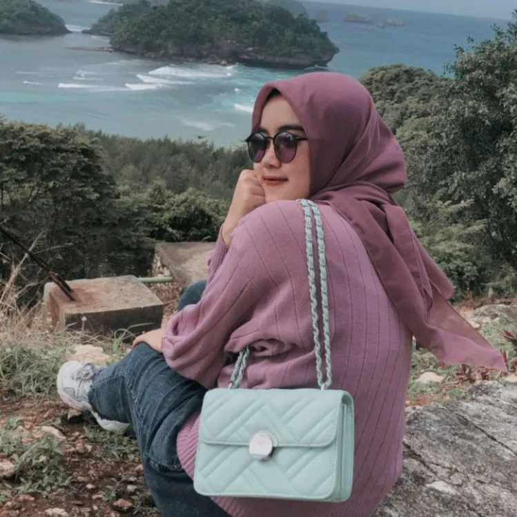 afrianiputri29_