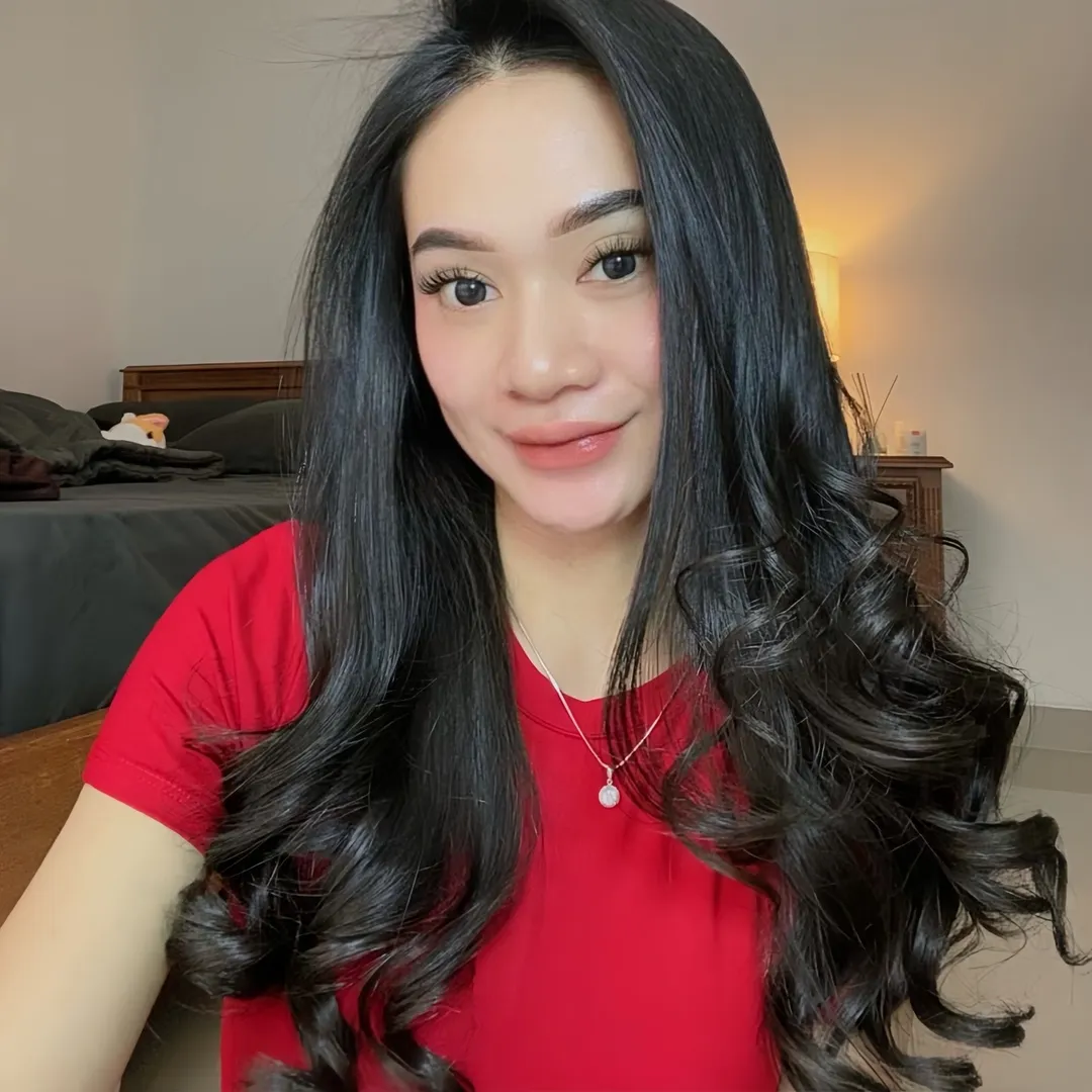 agustina_sintya
