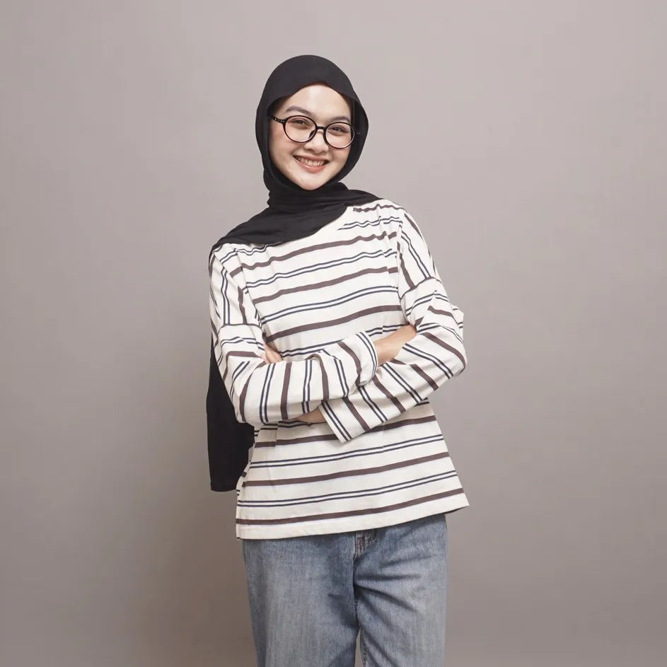 aisymozhrr