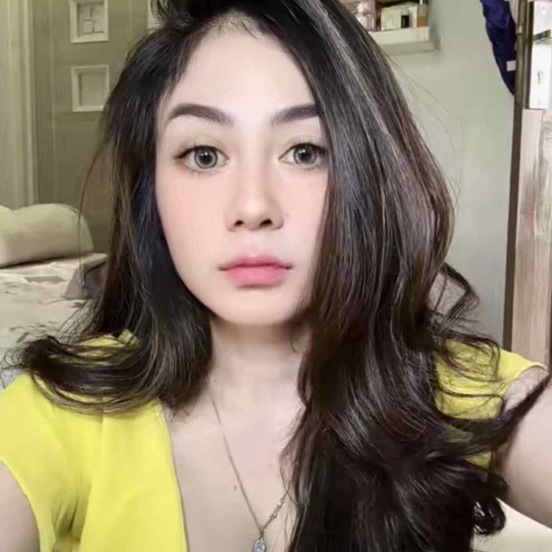 aline_1905