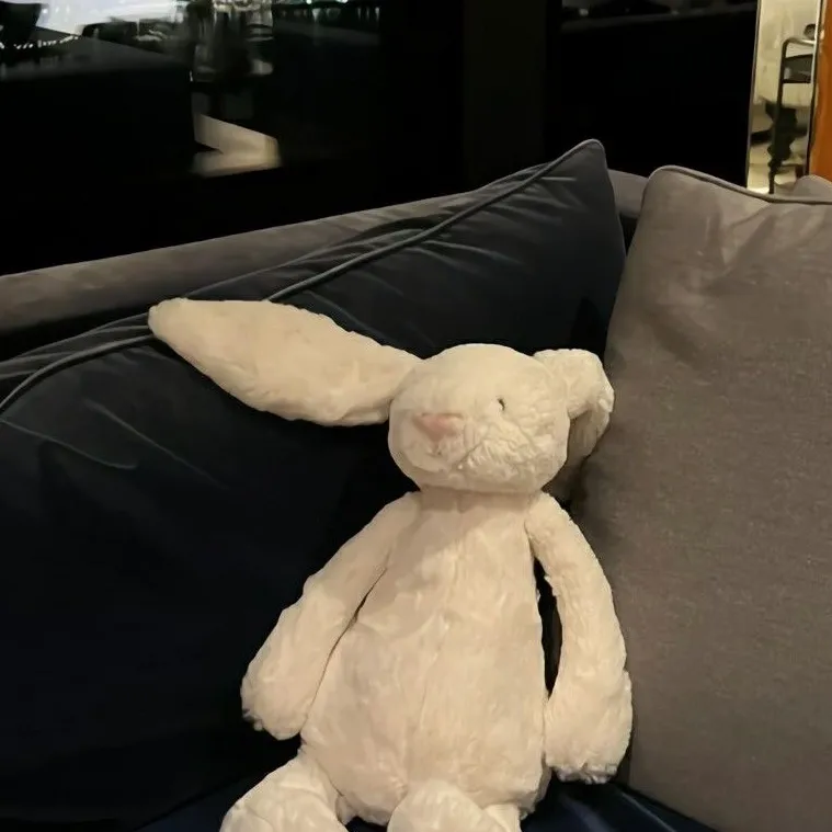 angelamariciee