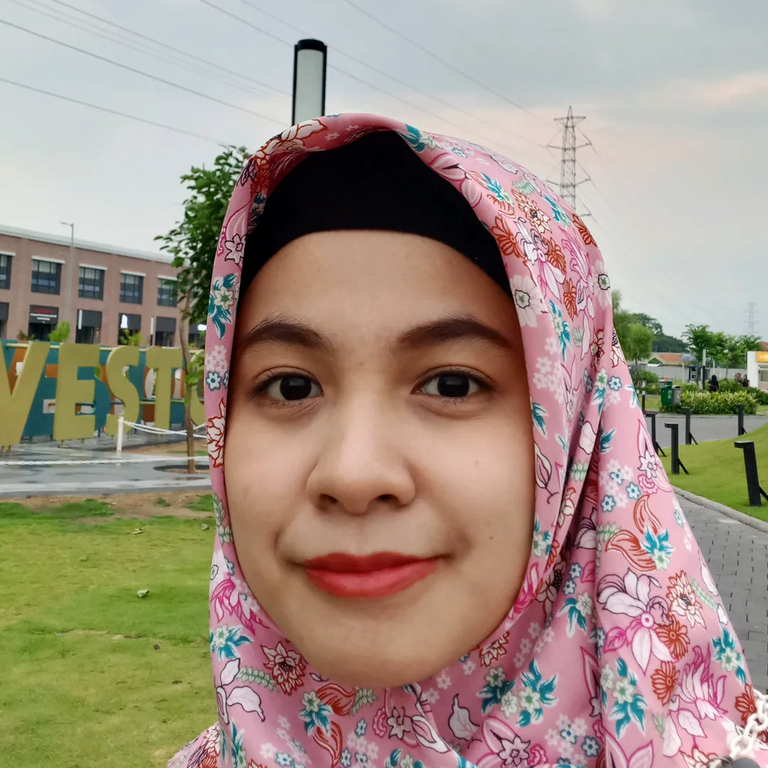 anisah_zahra1998