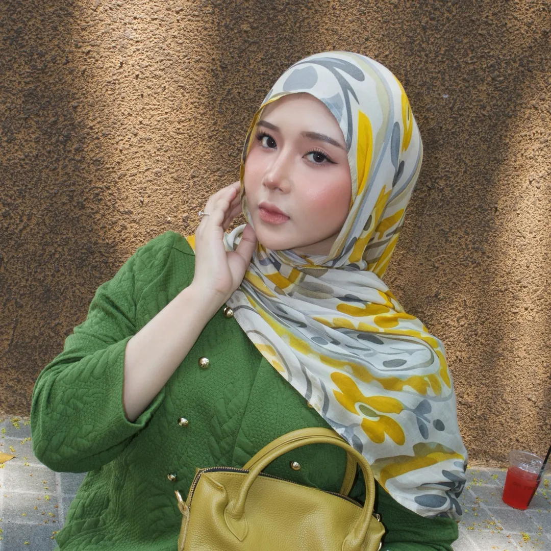apol1yon