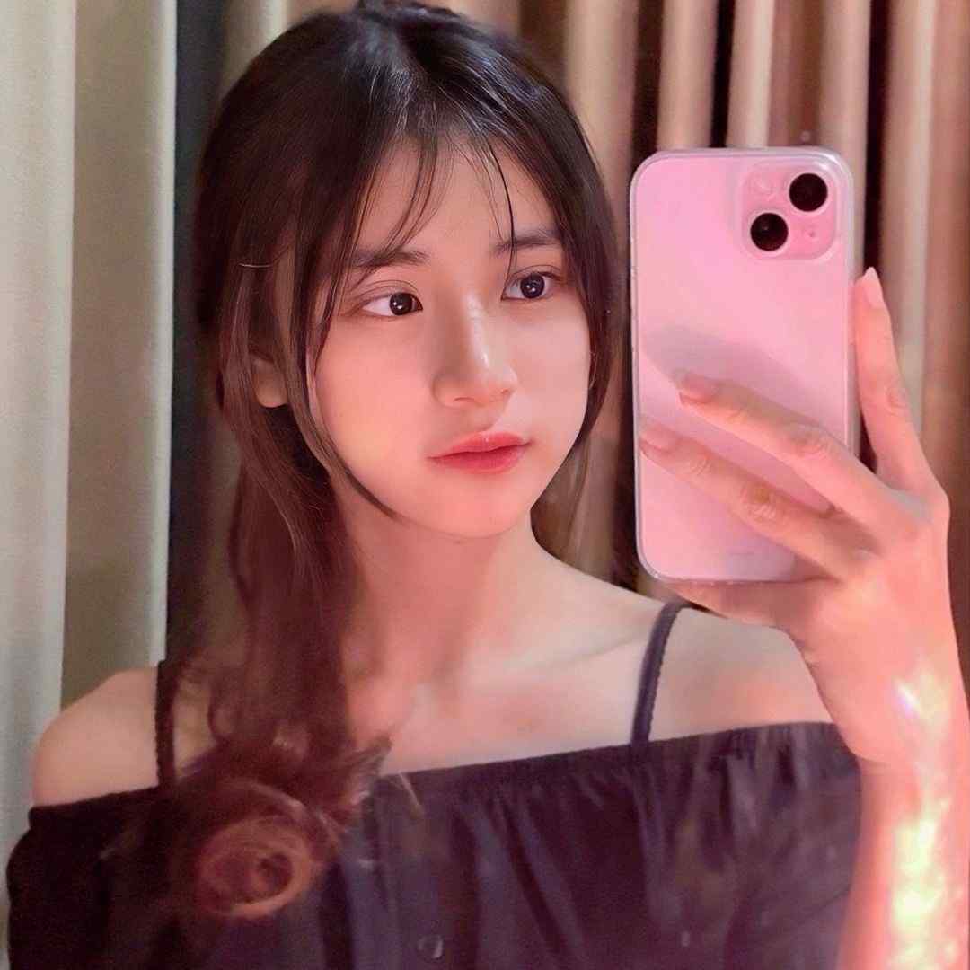ayaaurell