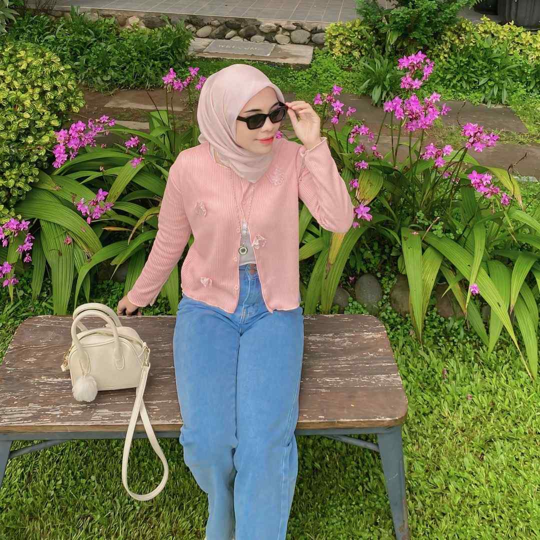 ayupradina8