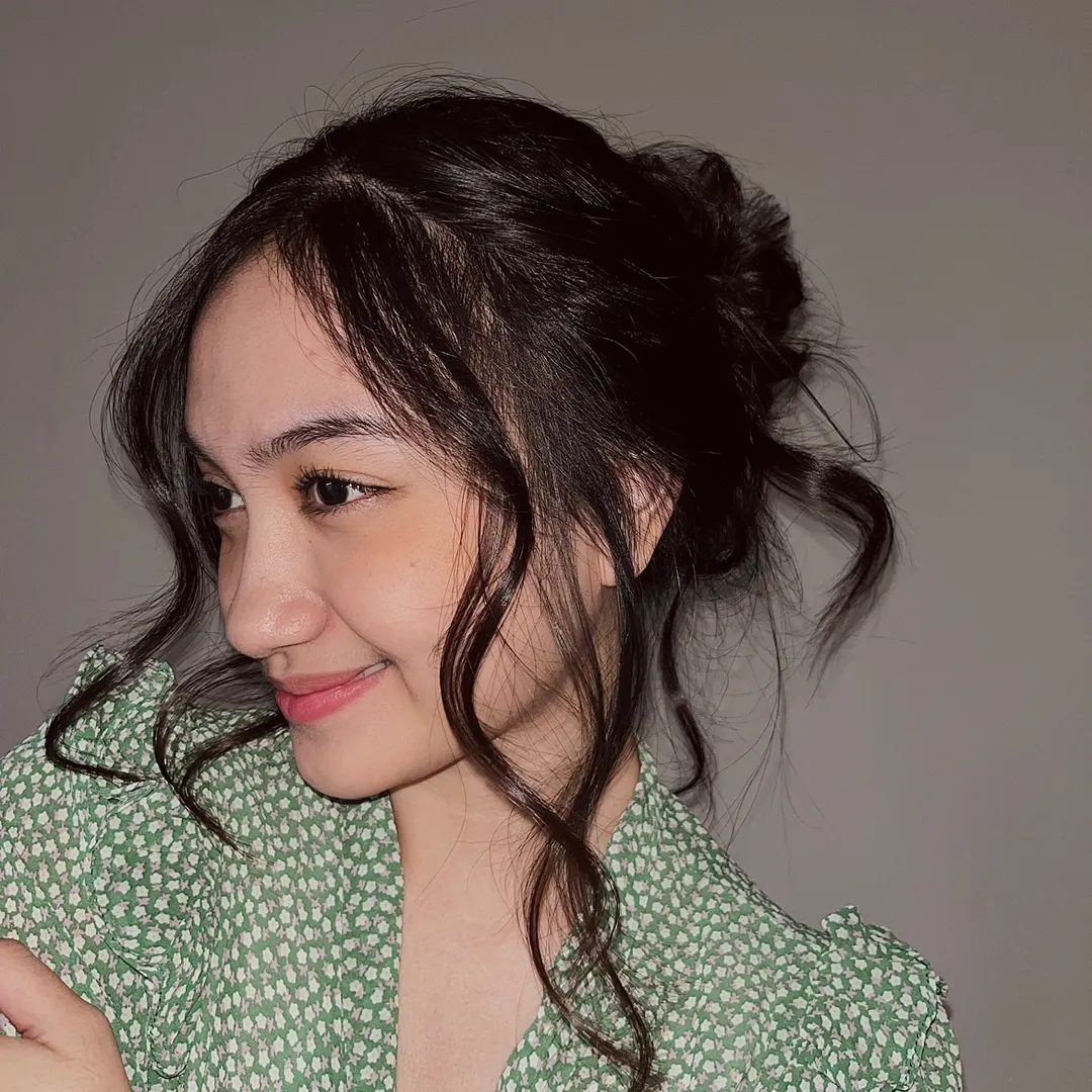 azaliyaay
