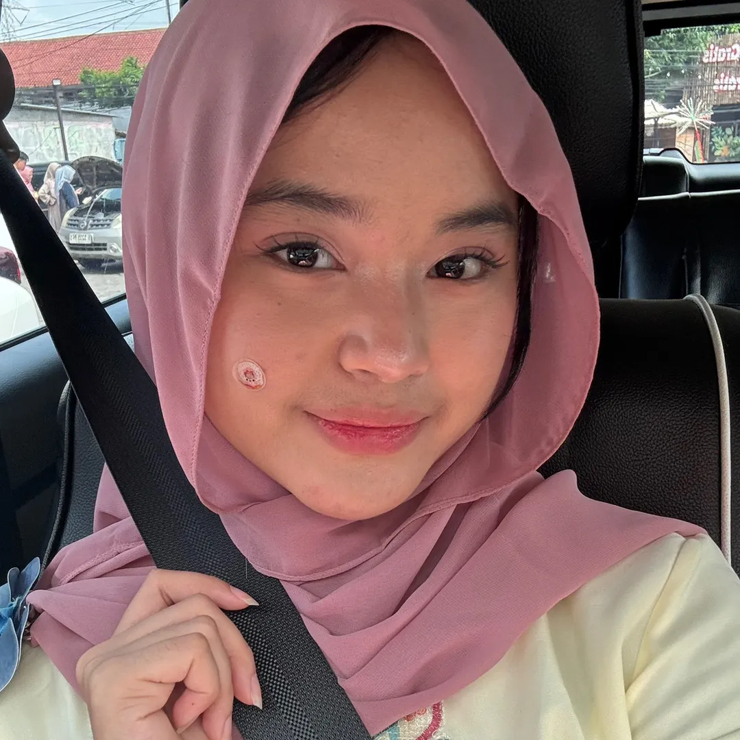 azya_aya0