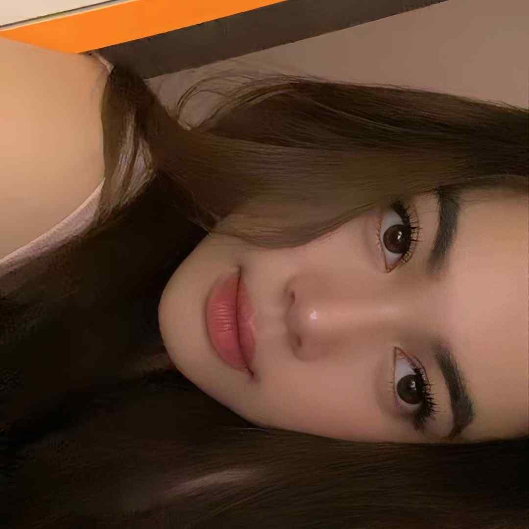 bella.here__