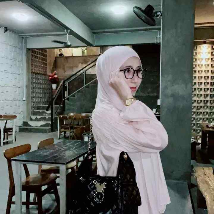 by.destiie