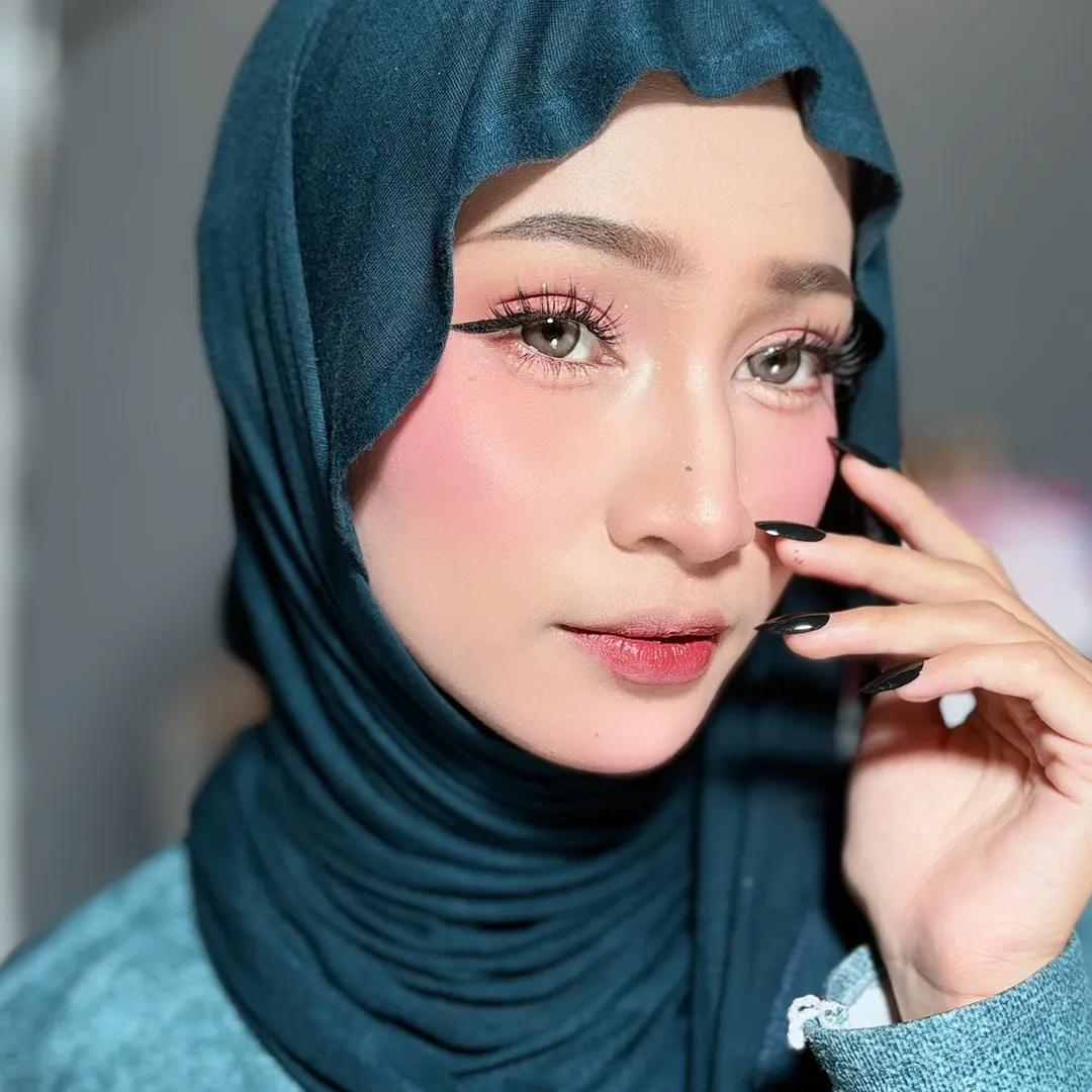 callmelyanaa_
