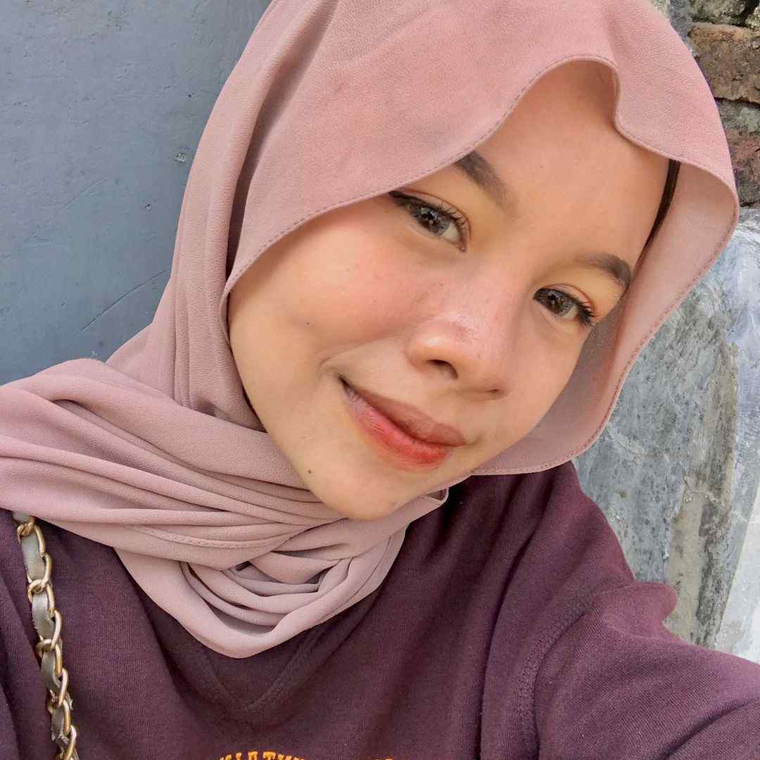 dewi.rahmawatiayu