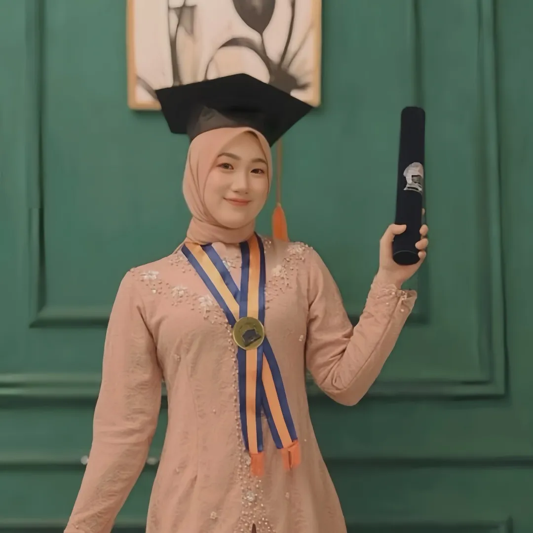 dewiiisartika15