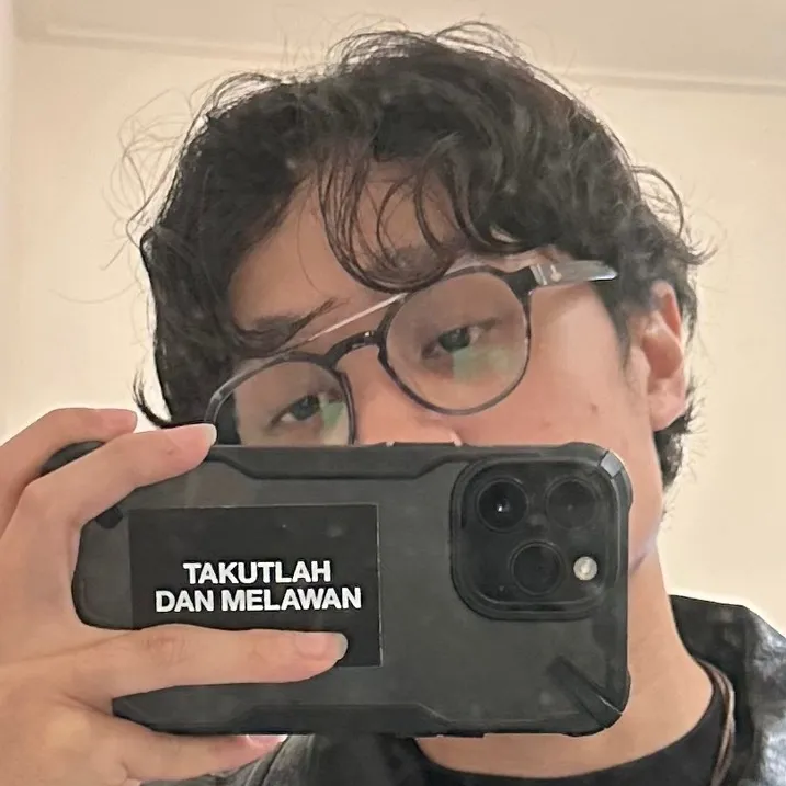 dikisahkan