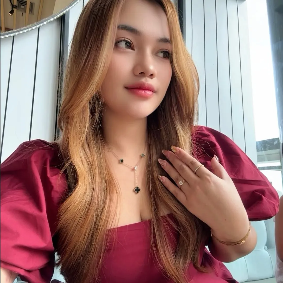 felliciahuang