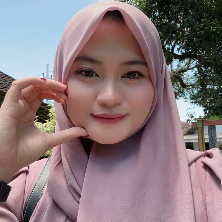 dyah_schifra