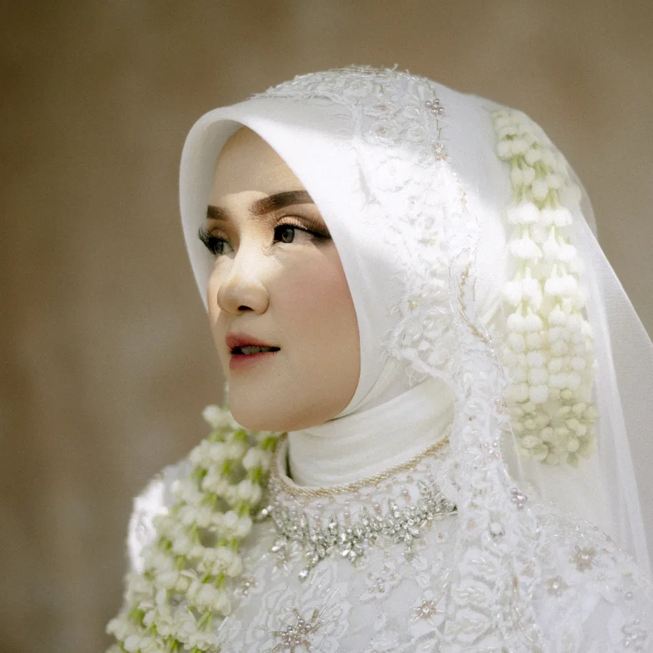 farahaliyareynadi
