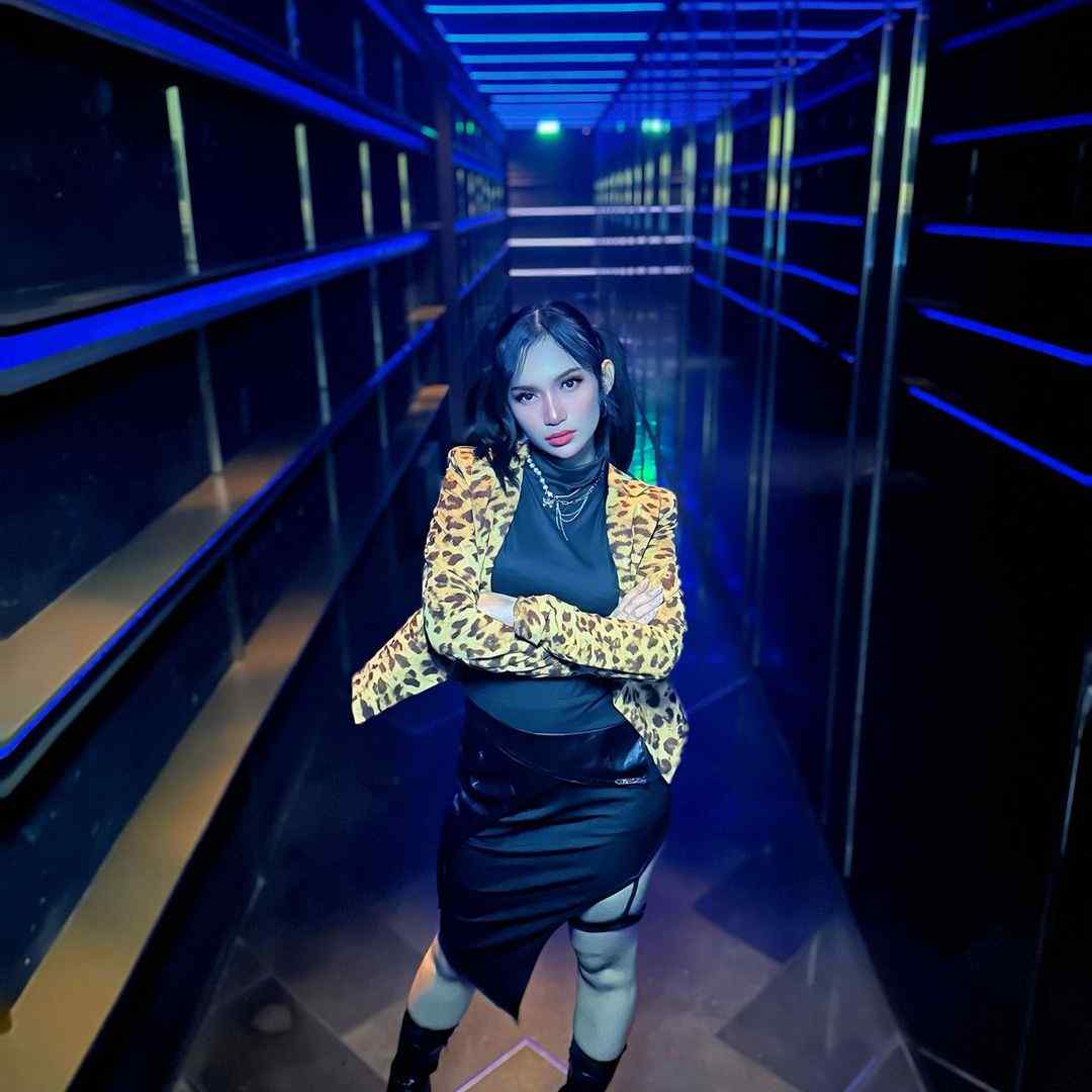 gitagretha00