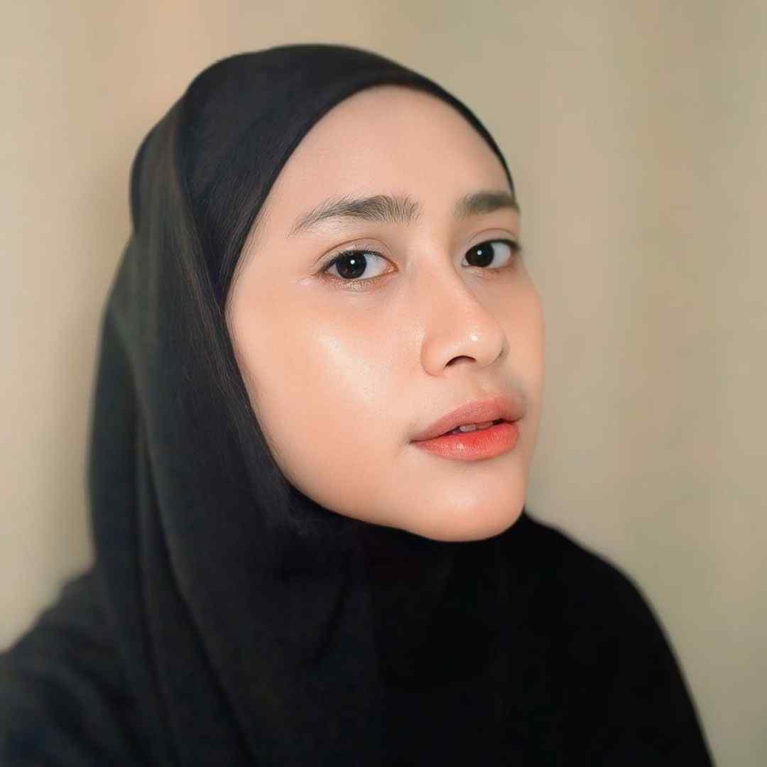 hasnaa_sn