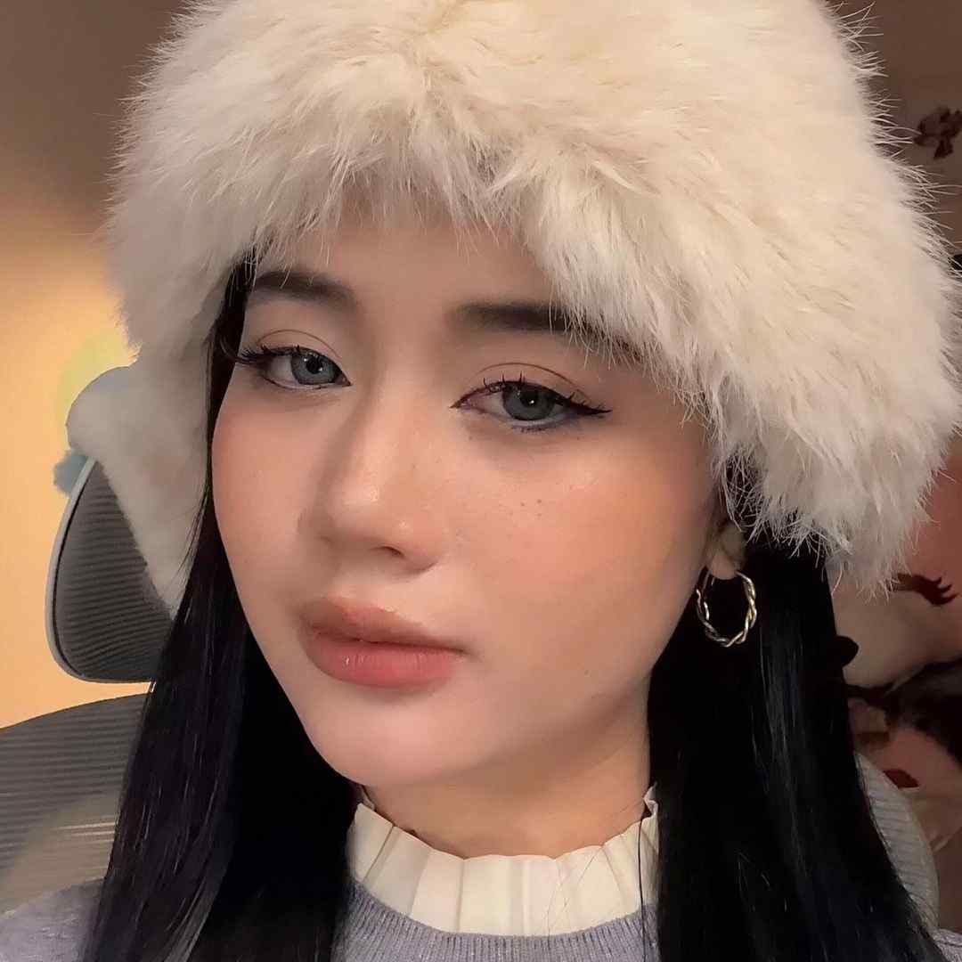 hellonicaaaa