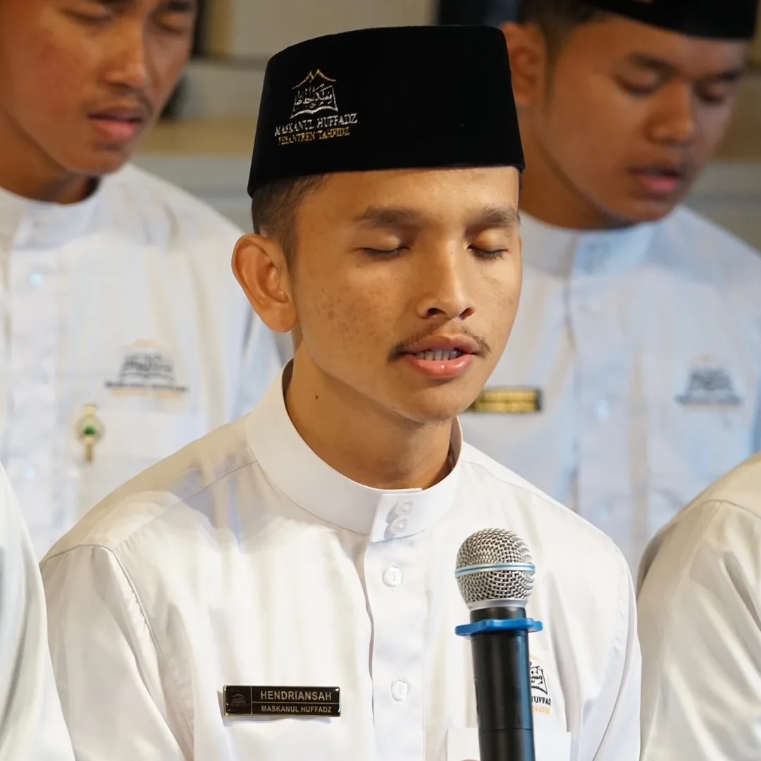 hendri.saja352