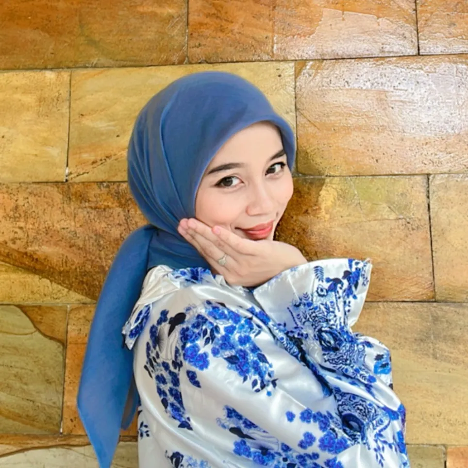 inialyaa53