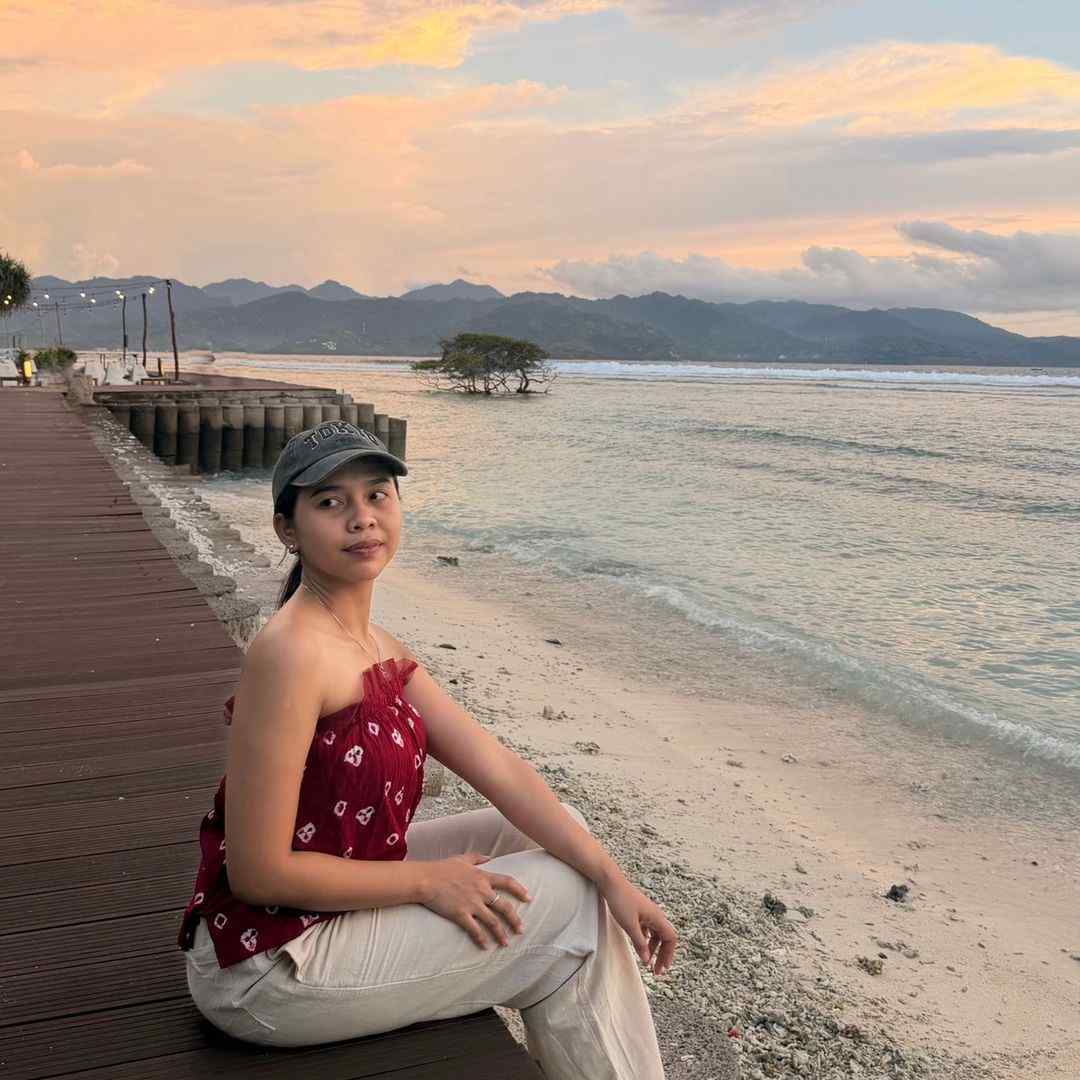 kelanawithnur