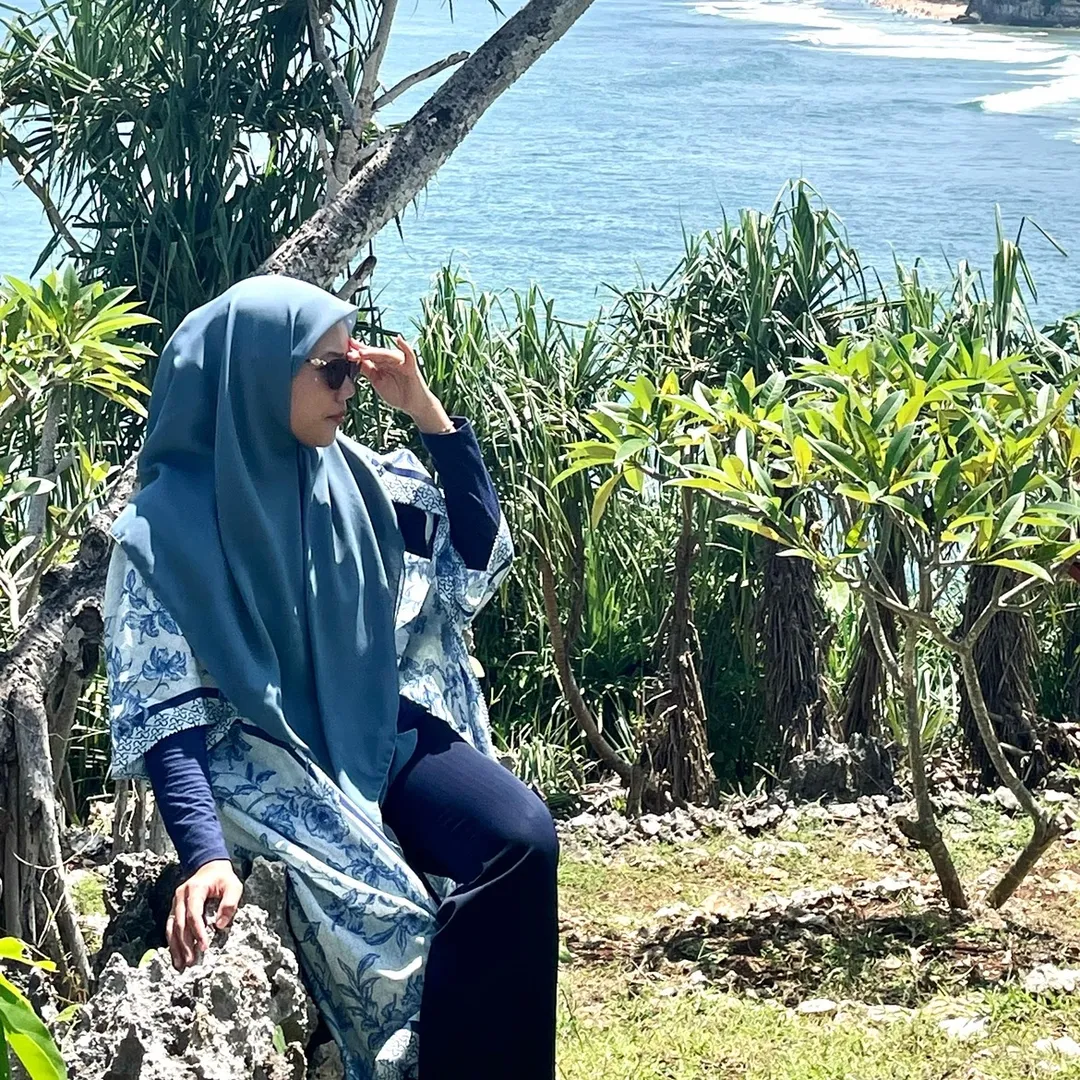 komanis12