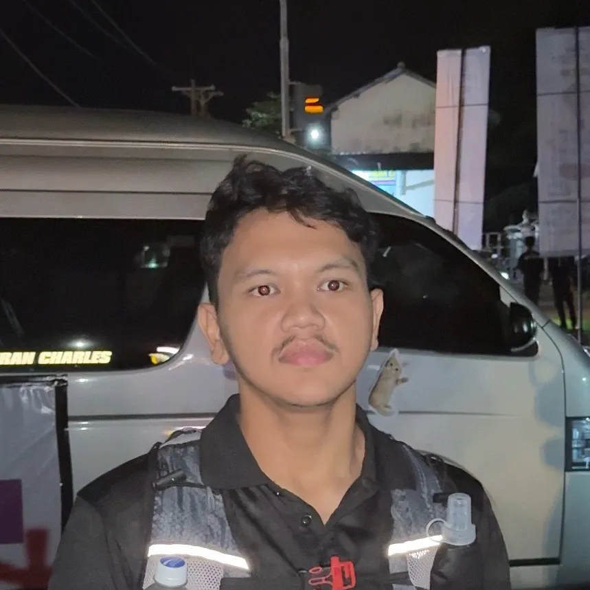 leslieperdana