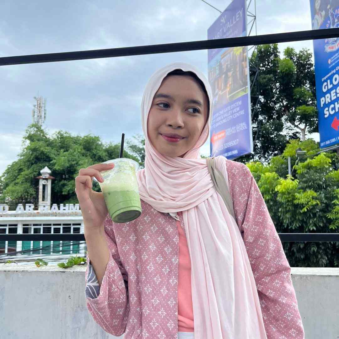 madaniaa