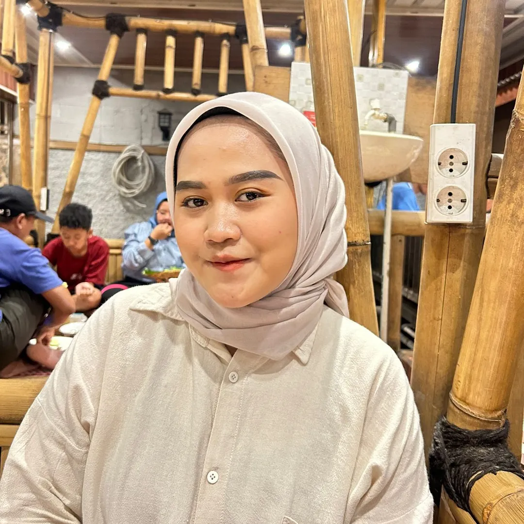 mia.nurlaela
