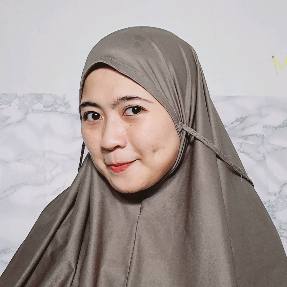 momydhika31