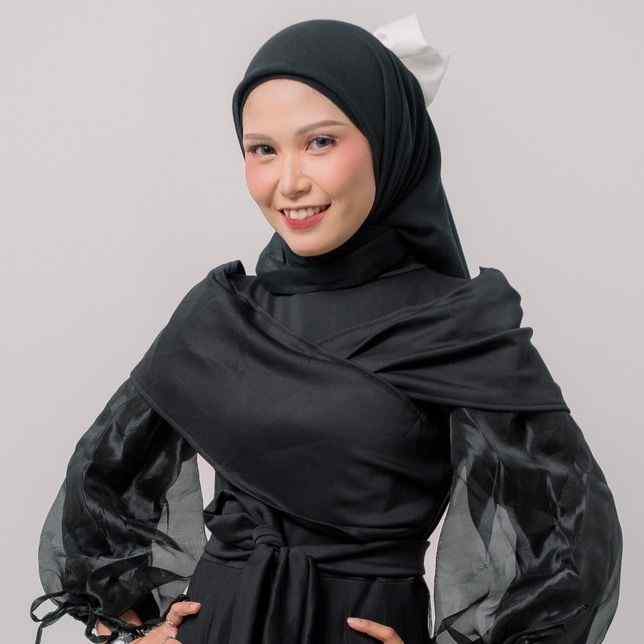 mulyani_makeupartist