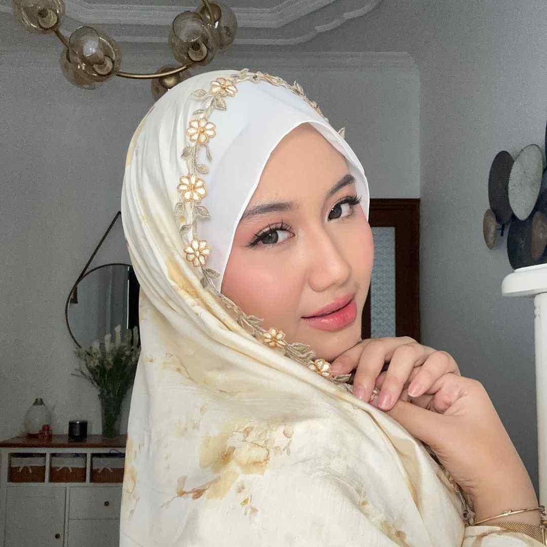 najmiyabril