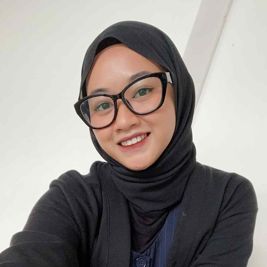 nisrina_dhiya