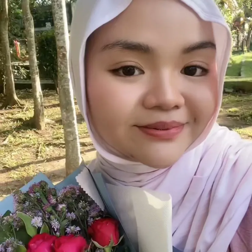 padmaaly_2