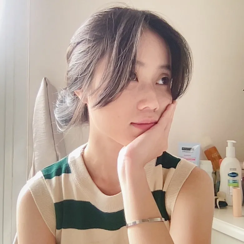 phoebevalentina
