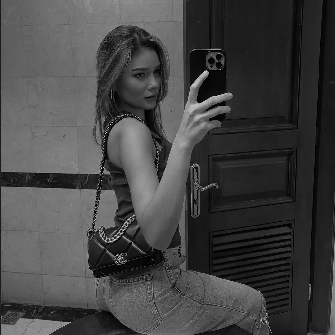 pinkssss11