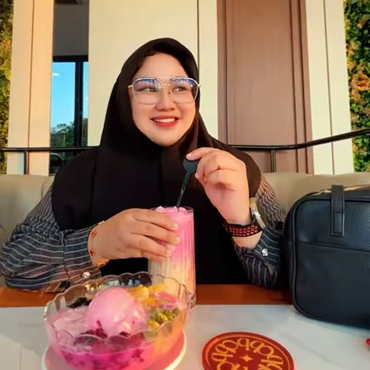 pompom..nurfitriana