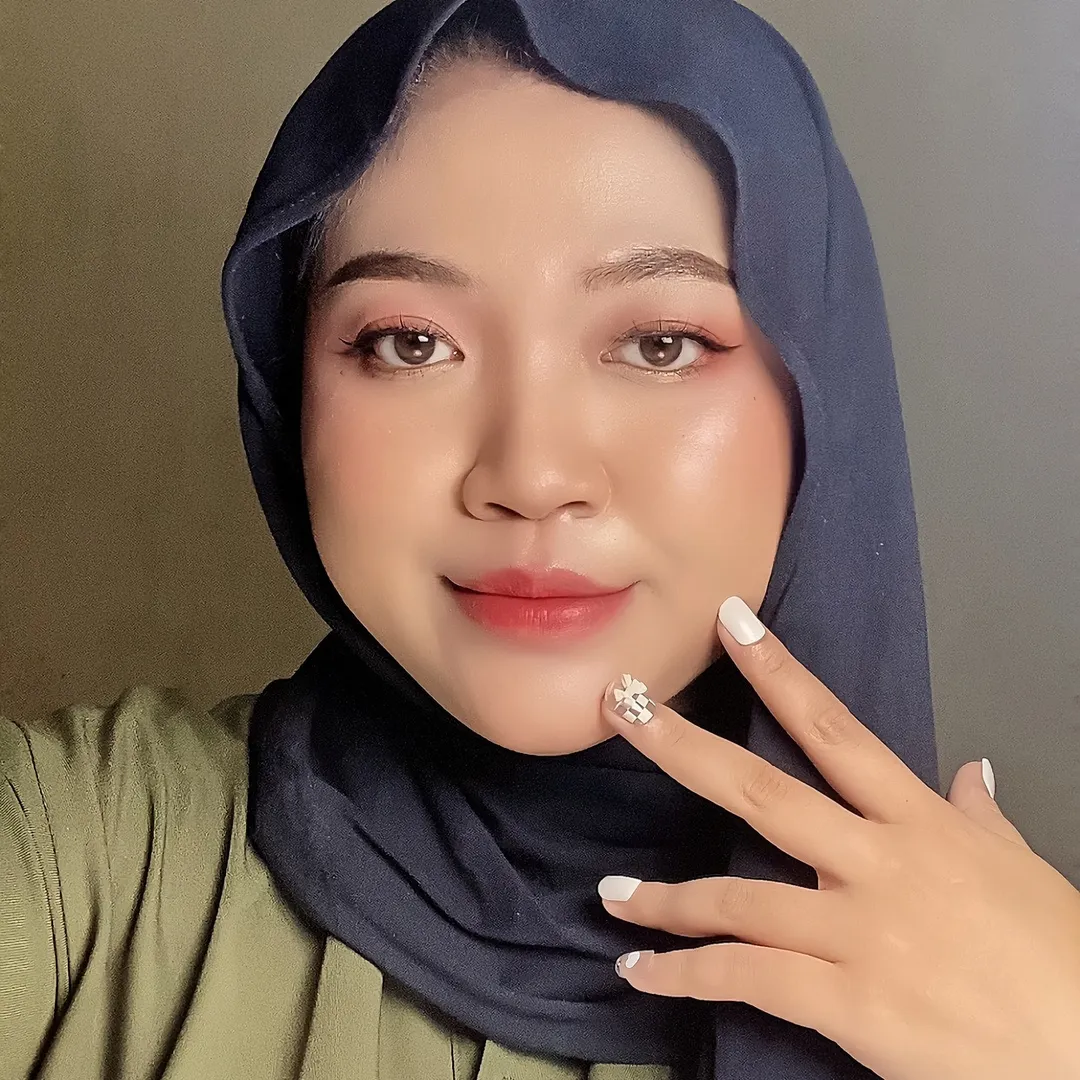 realhilda.nnisa
