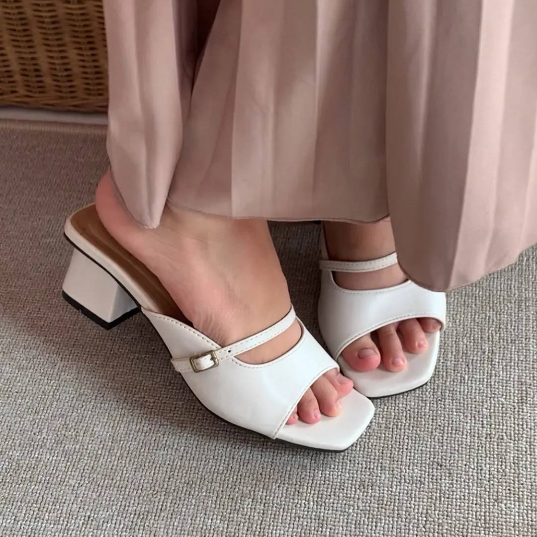reviewbyaraa