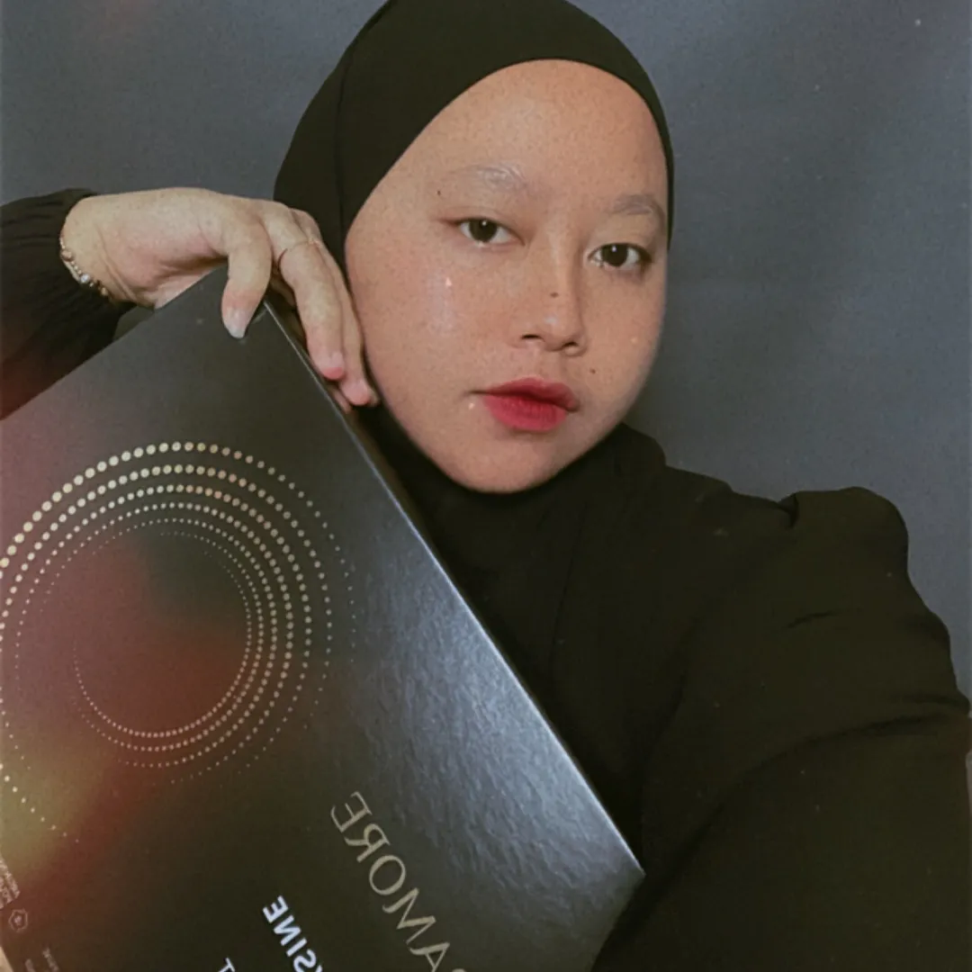 ria_mawar_putri