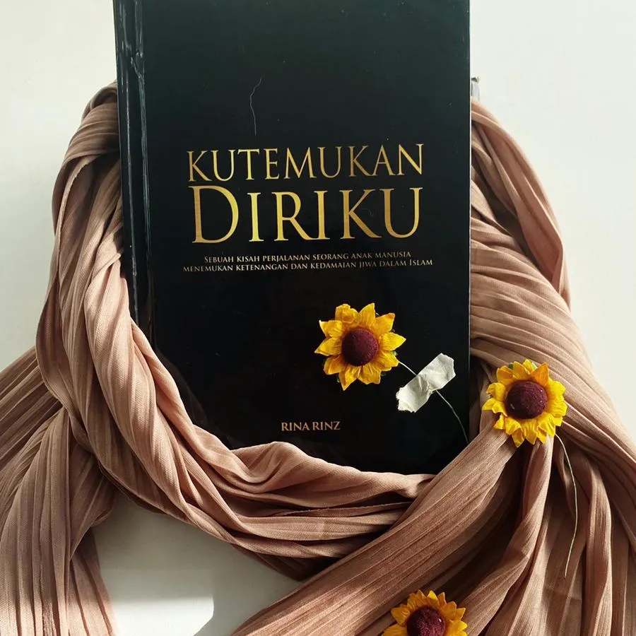rinarinz_booklover