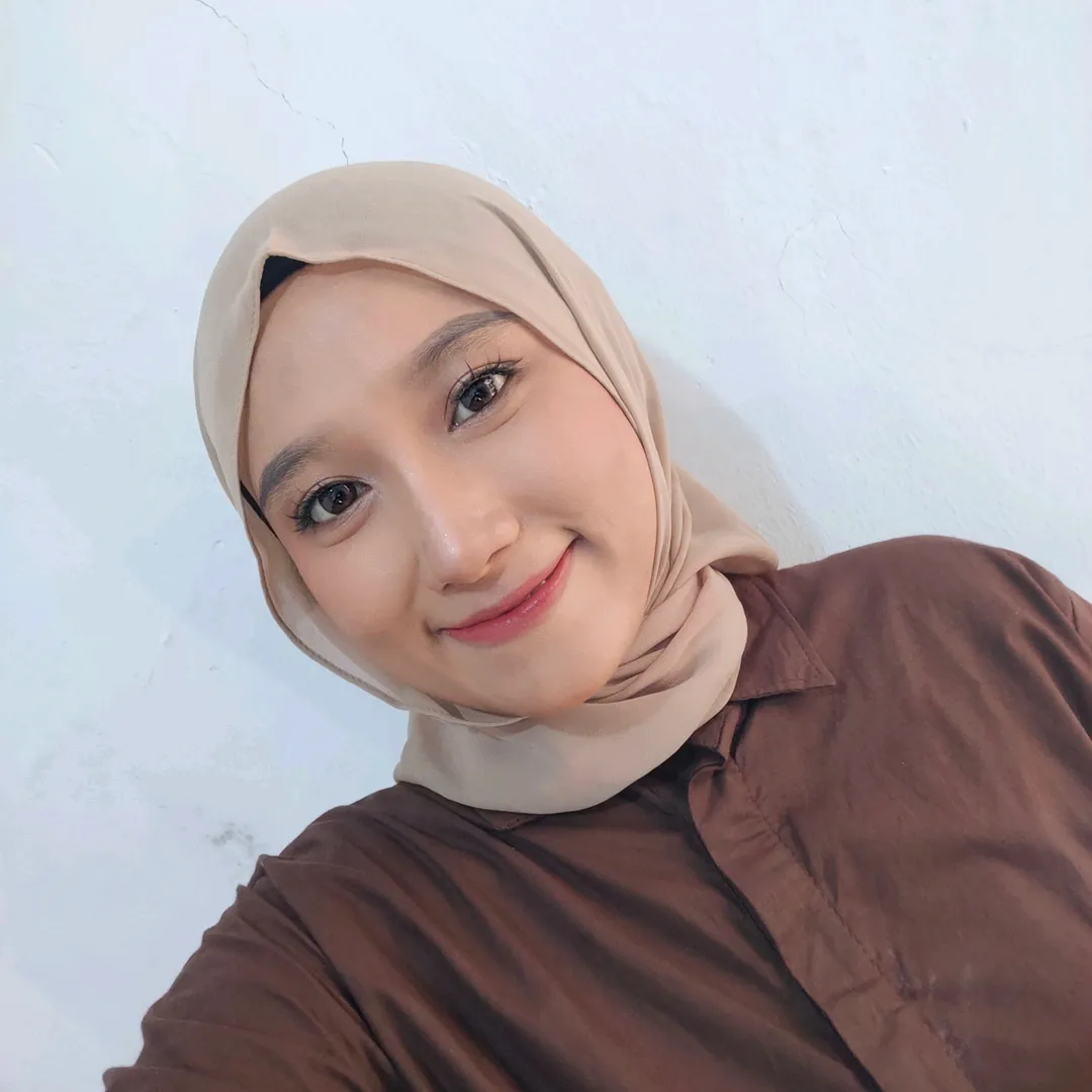 riskaputri2804