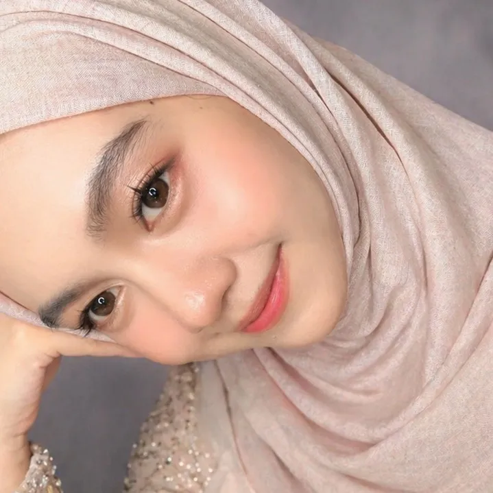 rossyfadhilah.ir