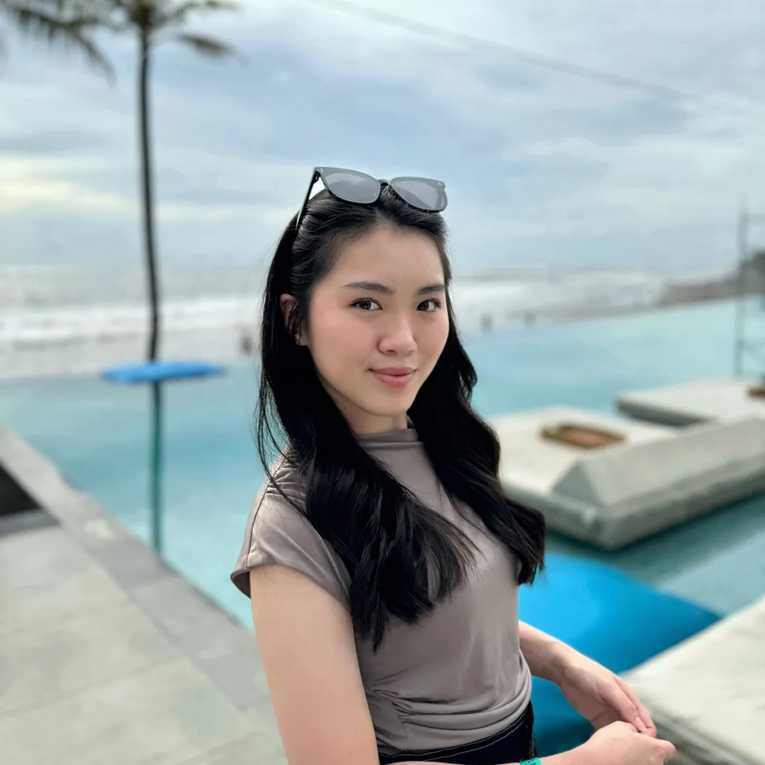 sherlylau_
