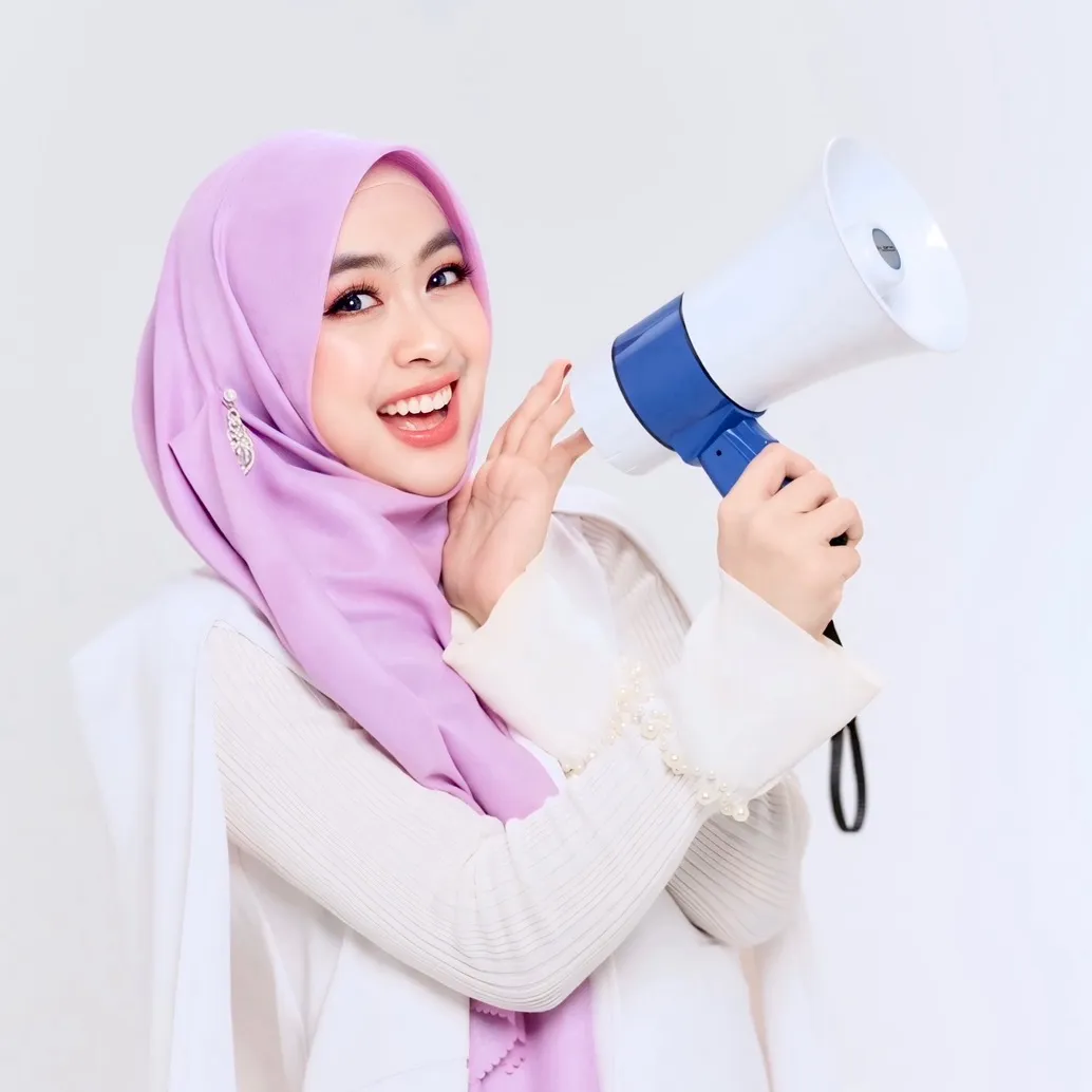 shindyputriofficial